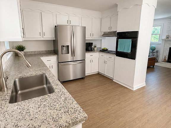 4th image of 146 Venning St