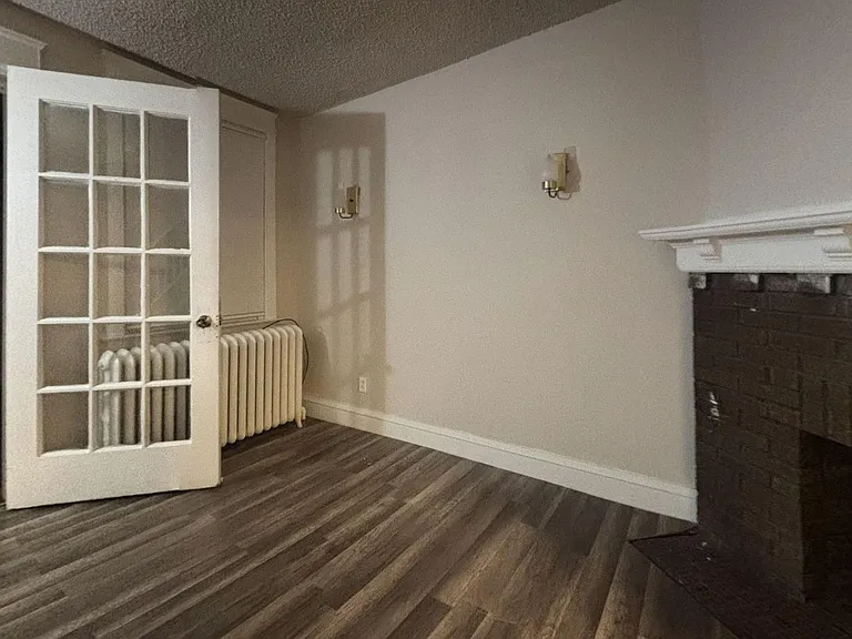 6927 Guilford Rd — Photo 9