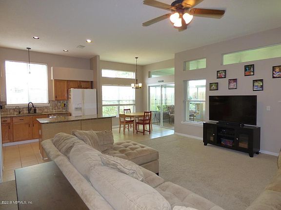 4th image of 12960 Chets Creek Dr N