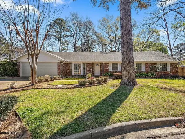 1411 Roswell Dr, Jackson, MS 39211