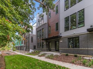 2114 Iron Ridge Ln, Naperville, IL 60563