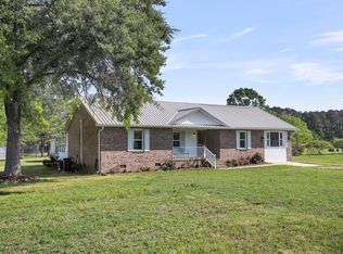 217 Mini Farm Rd, Bonneau, SC 29431