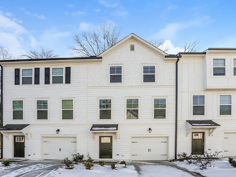 120 Werner Brook Way SW — Photo 1
