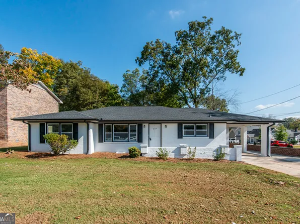 207 N White St, Carrollton, GA 30117