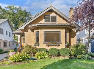 294 S Chandler Ave, Elmhurst, IL