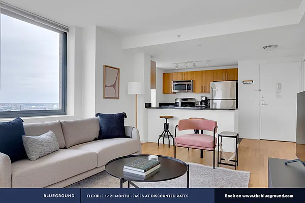 Rented by The Blueground | media 50