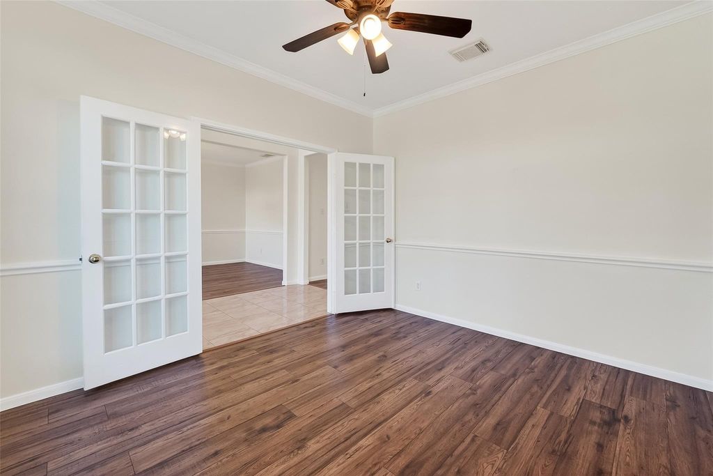 3618 Miraglen Dr, Pearland, TX - View 6