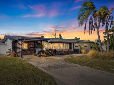 5201 40th St S, Saint Petersburg, FL, 33711