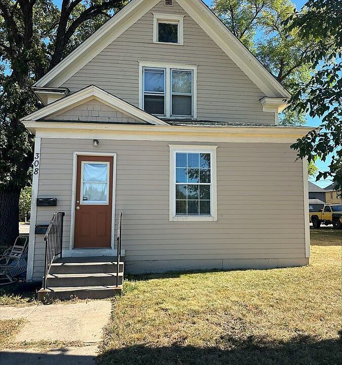 1st image of 308 9th Ave S APT 1