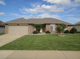 4828 S Quail Ct, Battlefield, MO 65619