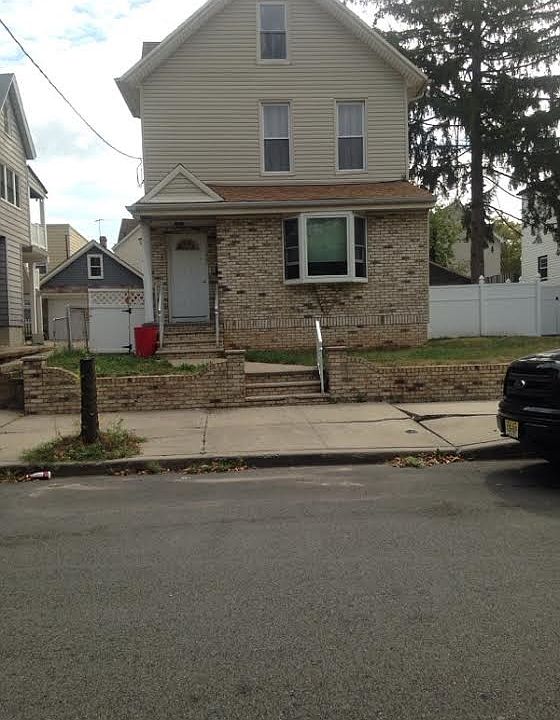 40 42 Trask Ave Bayonne NJ 07002 Zillow