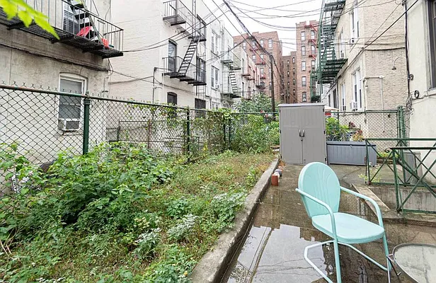 Rented by RealTegrity NY LLC | media 122