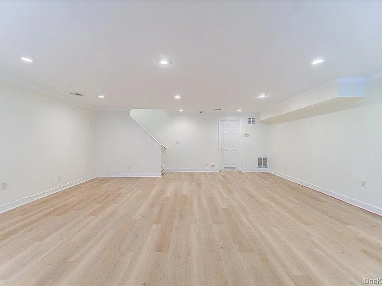6204 High Ridge Ct — Photo 40