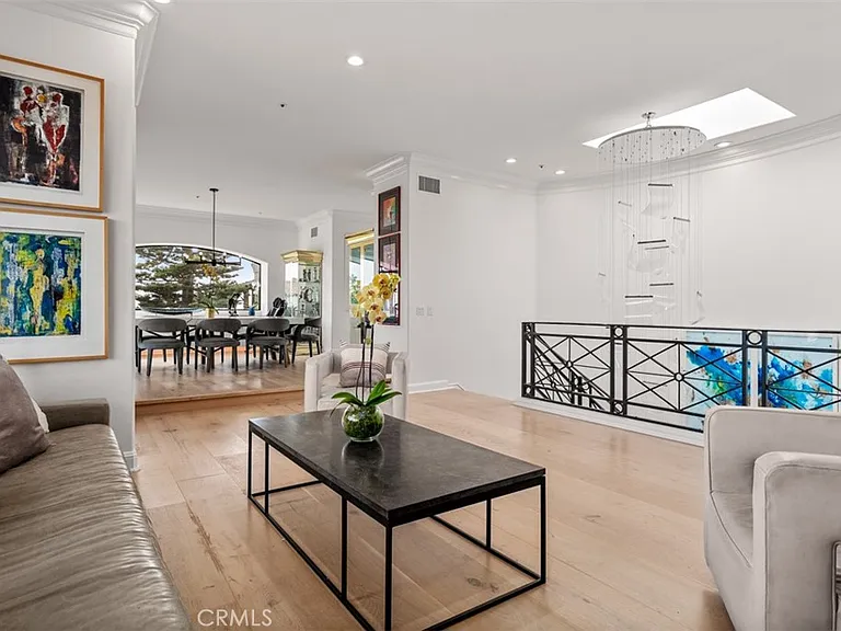 215 Poppy Ave — Photo 45