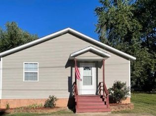 507 Hall St #A, Prairie Grove, AR 72753