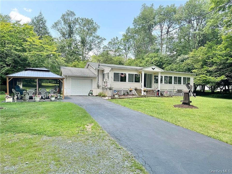 1st image of 307 Beaver Lake Road