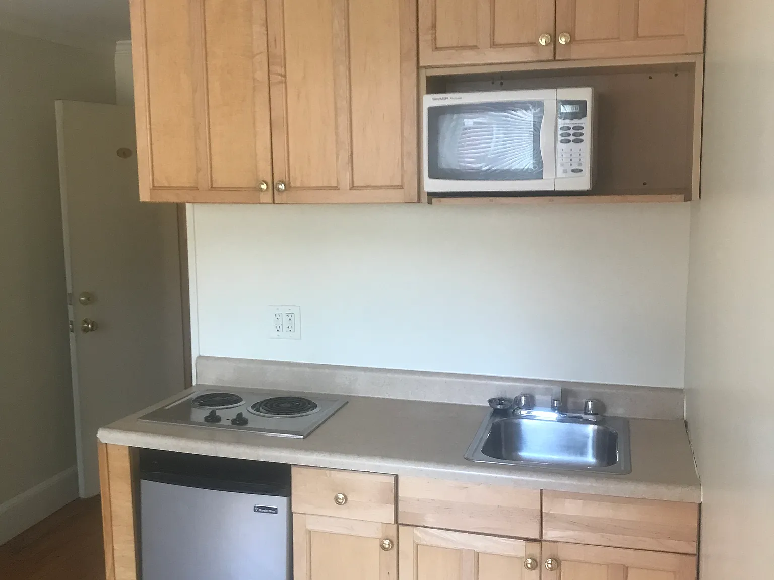 485 Cumberland Ave — Photo 2