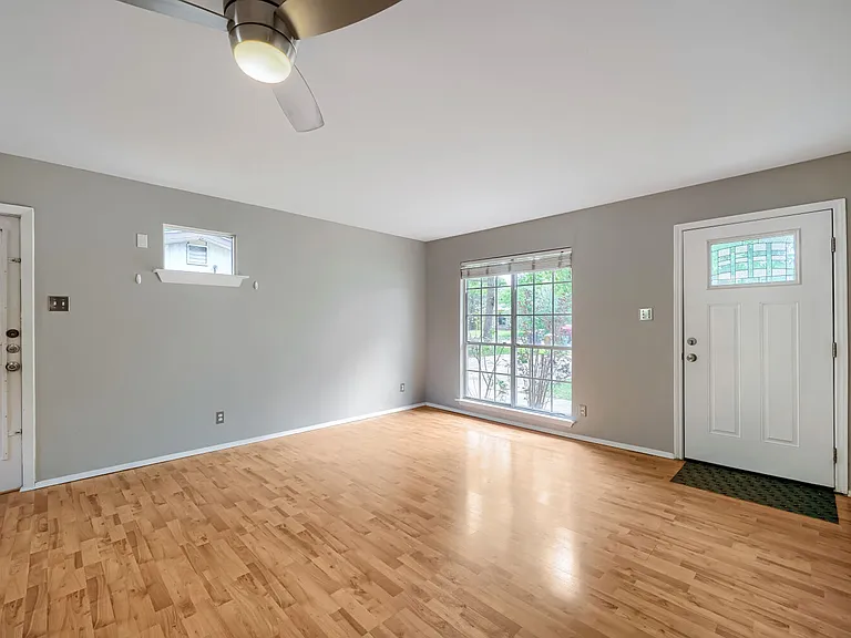 8308 Hathaway Dr — Photo 22