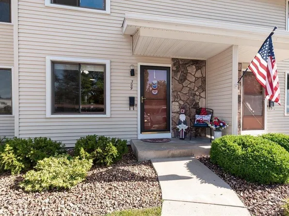 309 Cherryview Dr, Midland, MI 48640