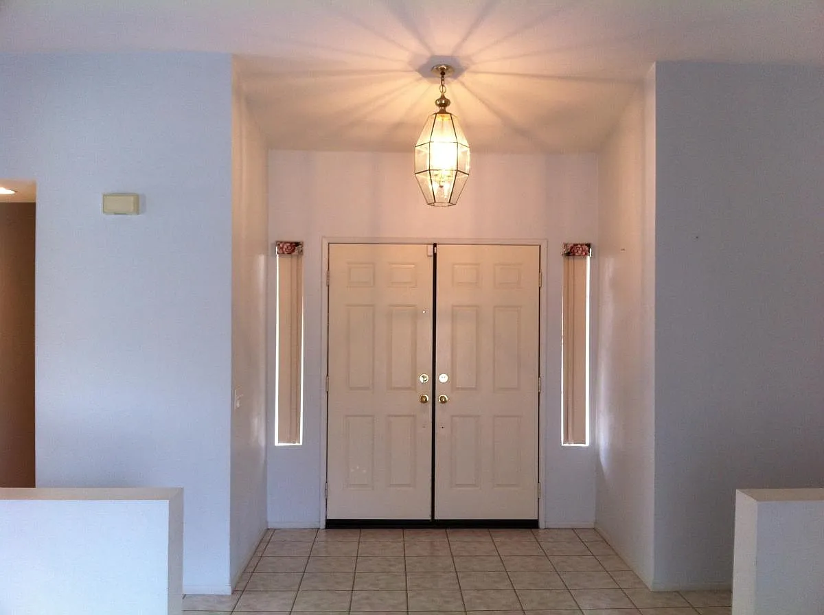14250 Sepulveda Dr — Photo 3