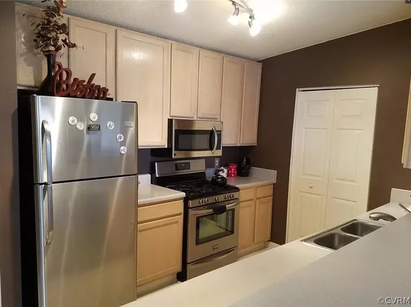 810 Brassie Ln APT M, Glen Allen, VA 23059