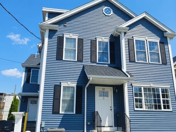 42 Elmwood Ave #1, Revere, MA 02151