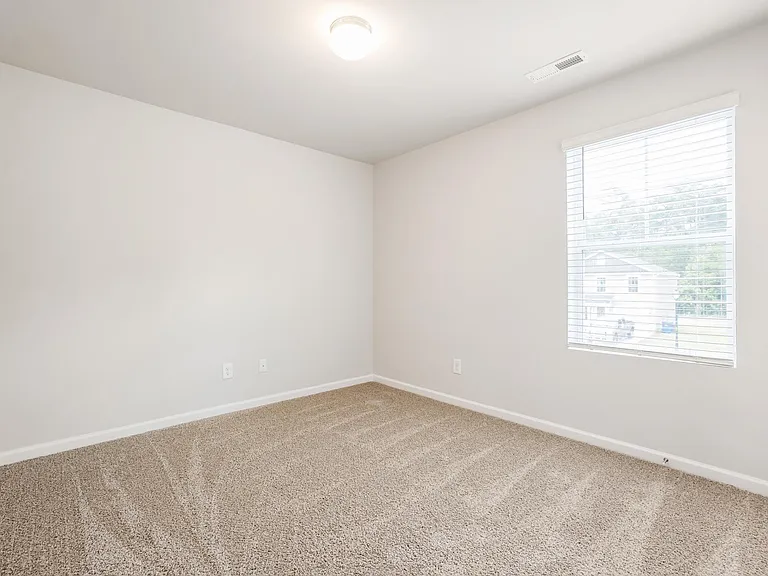 816 Conductor Ct — Photo 24