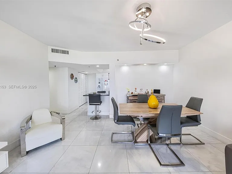 520 Brickell Key Dr #A710 — Photo 25
