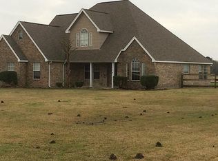 1424 E Buccaneer Dr, Winnie, TX 77665