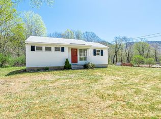 1568 E Manchester Rd, Manchester Center, VT 05255