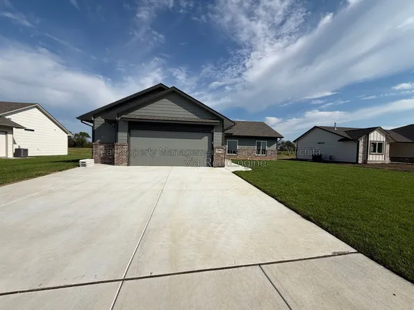2006 E Limestone St, Andover, KS 67002