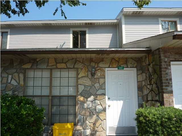 1st image of 147 Scottwood Dr