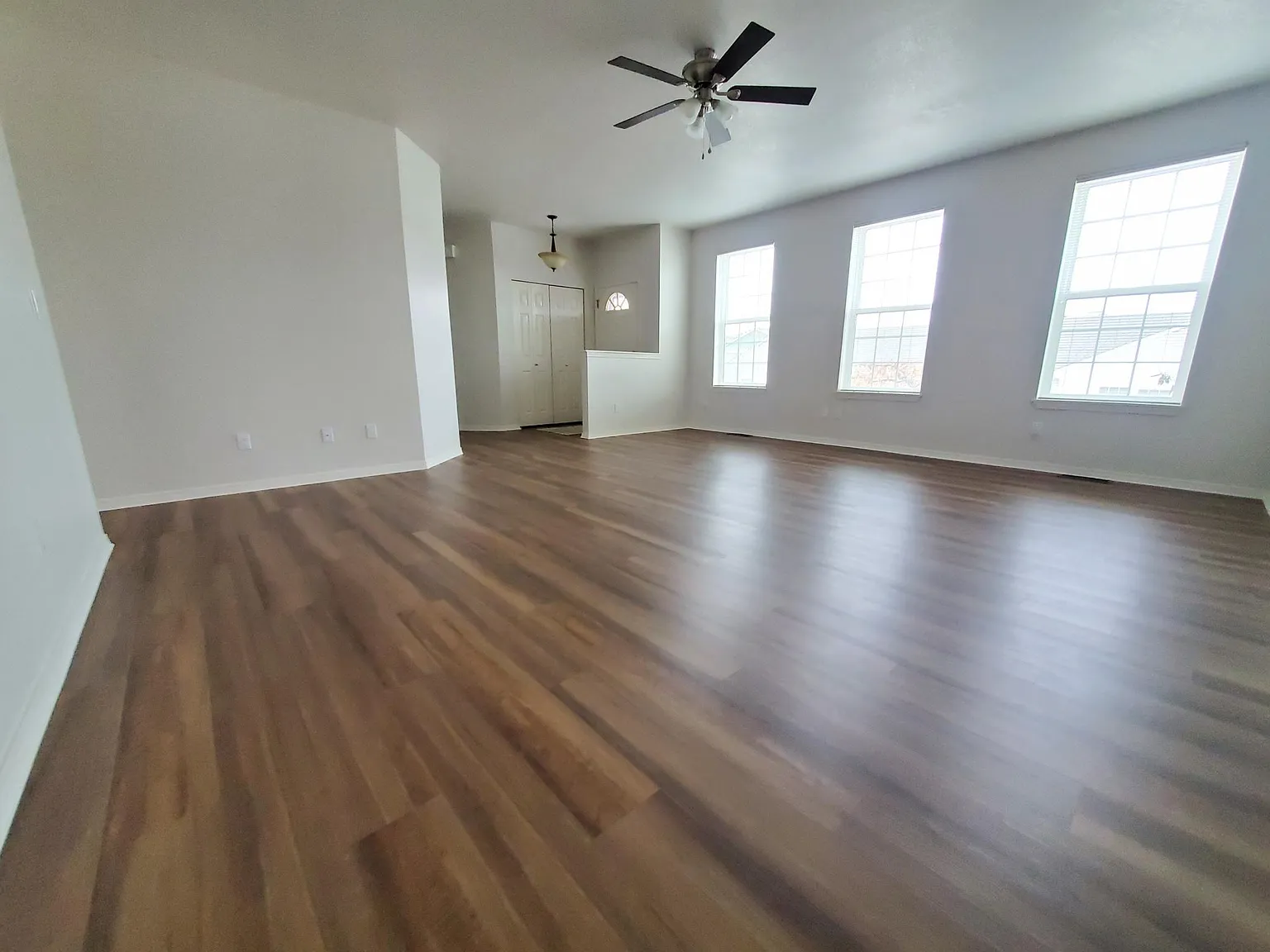 2 bed, 1148 sqft, $1,625 — Photo 3