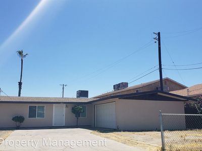 1821 Lacey St, Bakersfield, CA, 93304