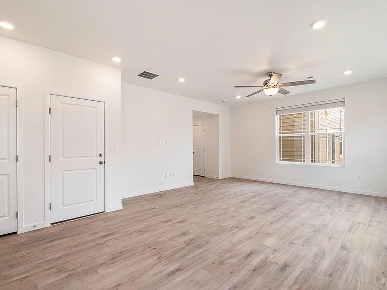 2675 Painted Turtle Ave — Photo 3