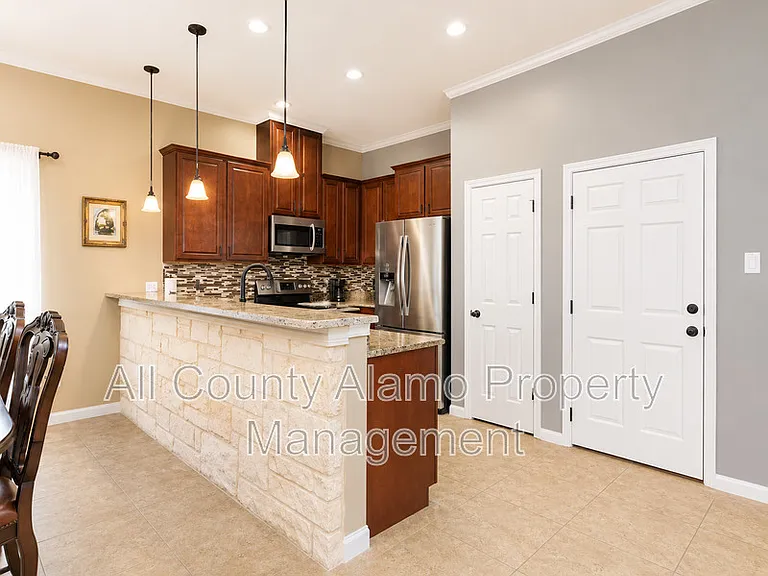 8311 Comanche Pass — Photo 11