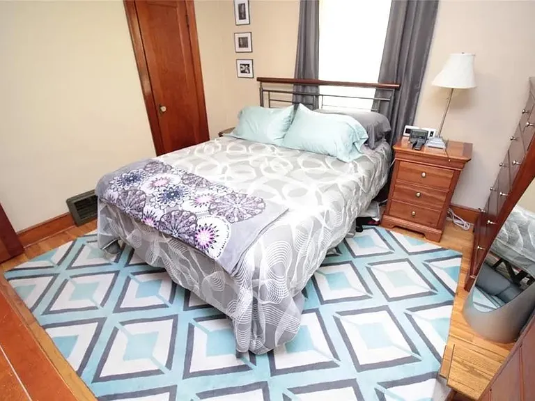 73 Albany Ave #2 — Photo 11