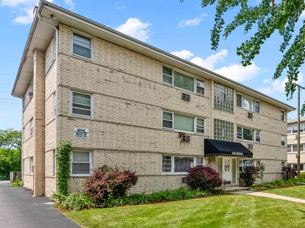 342 Beach Ave APT 1B, La Grange Park, IL 60526