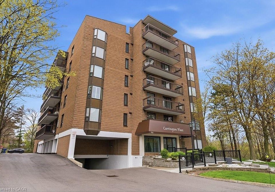 1st image of 966 Queenston Rd #302