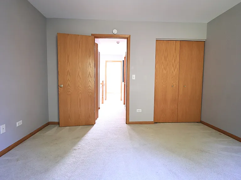 2607 Oak Tree Ln #2607 — Photo 18