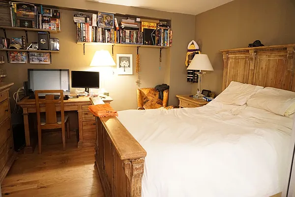 Rented by Manhattan Apartment Organization | media 78