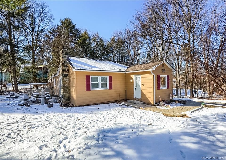 7 Cedar Ln, New Fairfield, CT 06812 Zillow