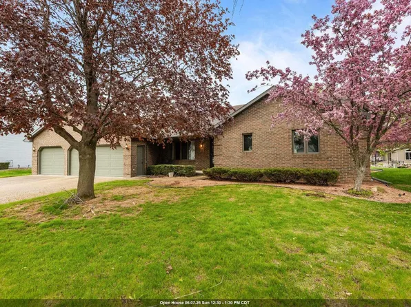 21 Kensington Ct, Appleton, WI 54915