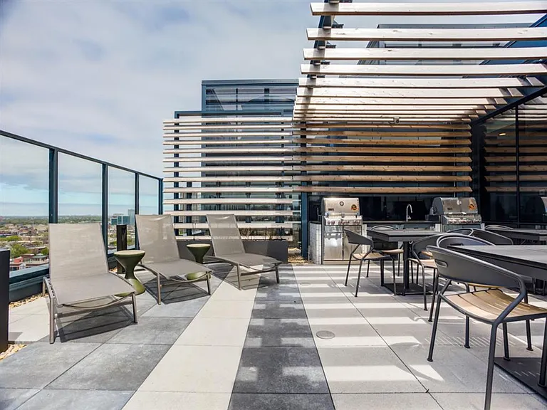 Four50 Residences — Photo 9