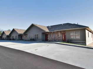 187 W Main St APT 3, New Concord, OH 43762