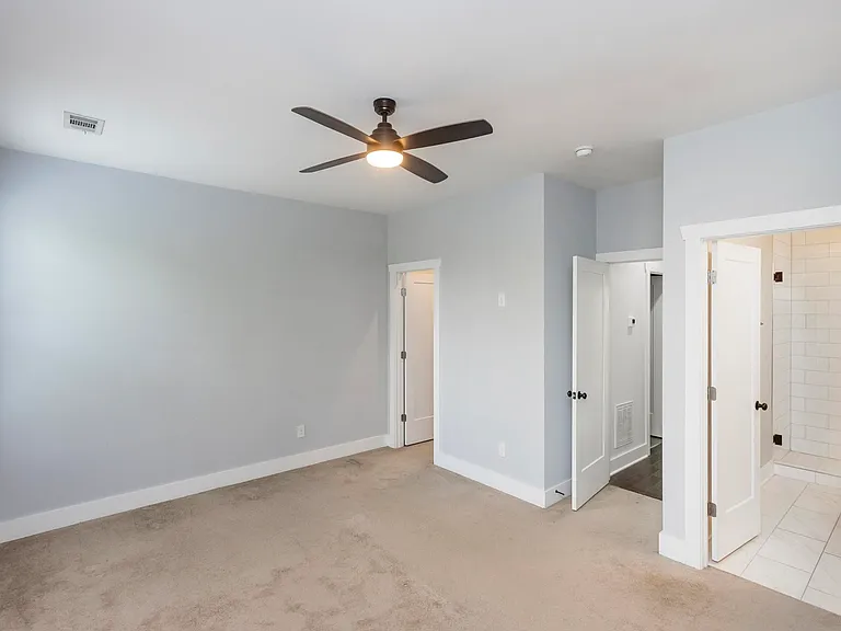 708 Tral St — Photo 24