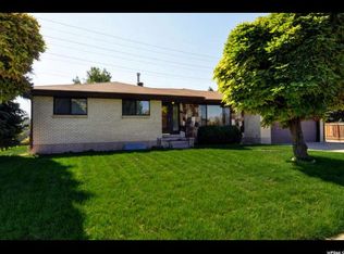 1369 W Tamarack Rd, Taylorsville, UT 84123