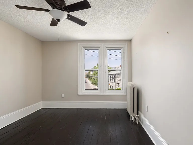 92 Barrack St #2 — Photo 22