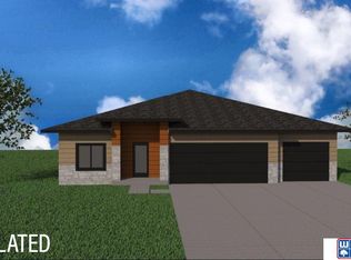 1135 S 7th St, Ashland, NE 68003