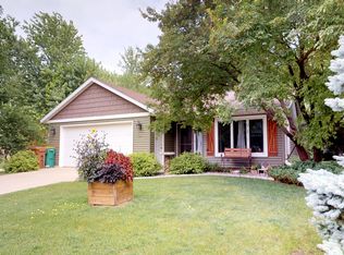 105 Independence Ave S, Clarks Grove, MN 56016